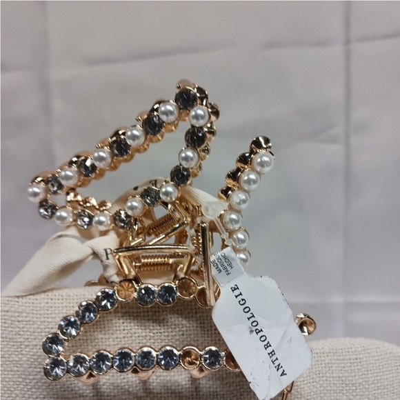 Anthropologie Hair Mini Claw Clips - Picture 2 of 2